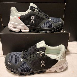 On Cloudflyer Black White Women's 8.5